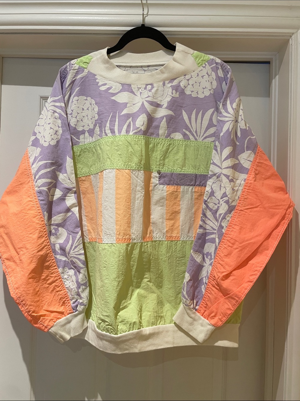 Elk Mixmedia Pullover Sweatshirt pastel tropical Preppy Sz M